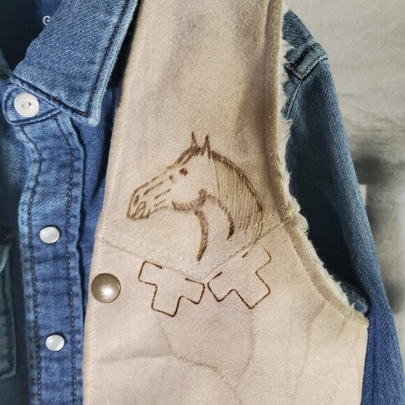 Suede Western Horse Kids Vest -Vintage - No Label- shipping incl - Picture 3 of 16